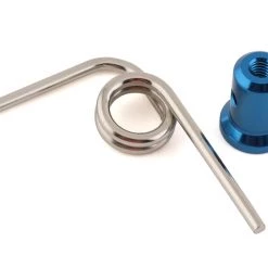 Team Associated RC8B4 Pipe Mount